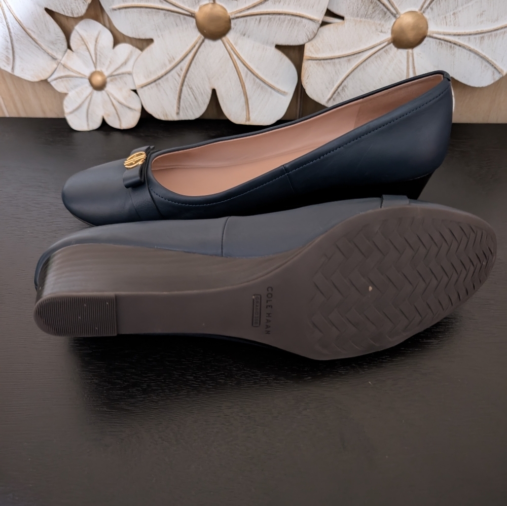 Cole Haan Blue Wedges with Gold Accent - Picture 4 of 4